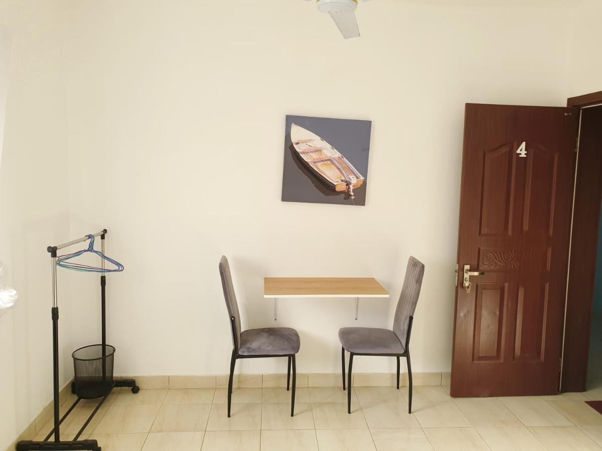 Guest House Mangui Baxu Rooms & Apartment Tarrafal  Eksteriør bilde