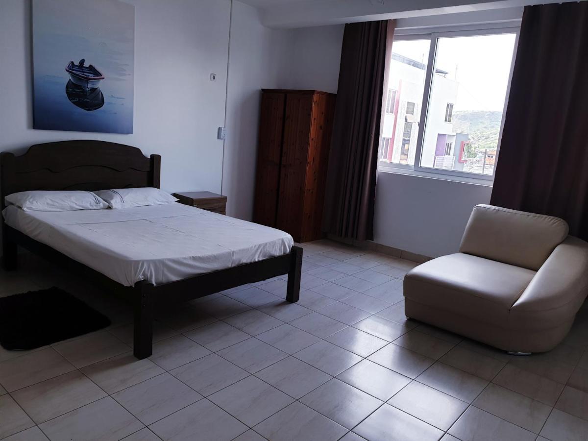 Guest House Mangui Baxu Rooms & Apartment Tarrafal  Eksteriør bilde